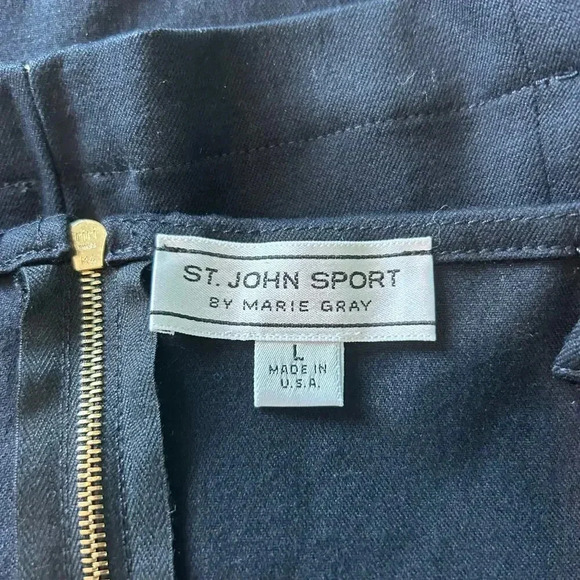 ST. JOHN SPORTS By Marie Gray Black Squared Neck Sleeveless Top Size L - Picture 4 of 4